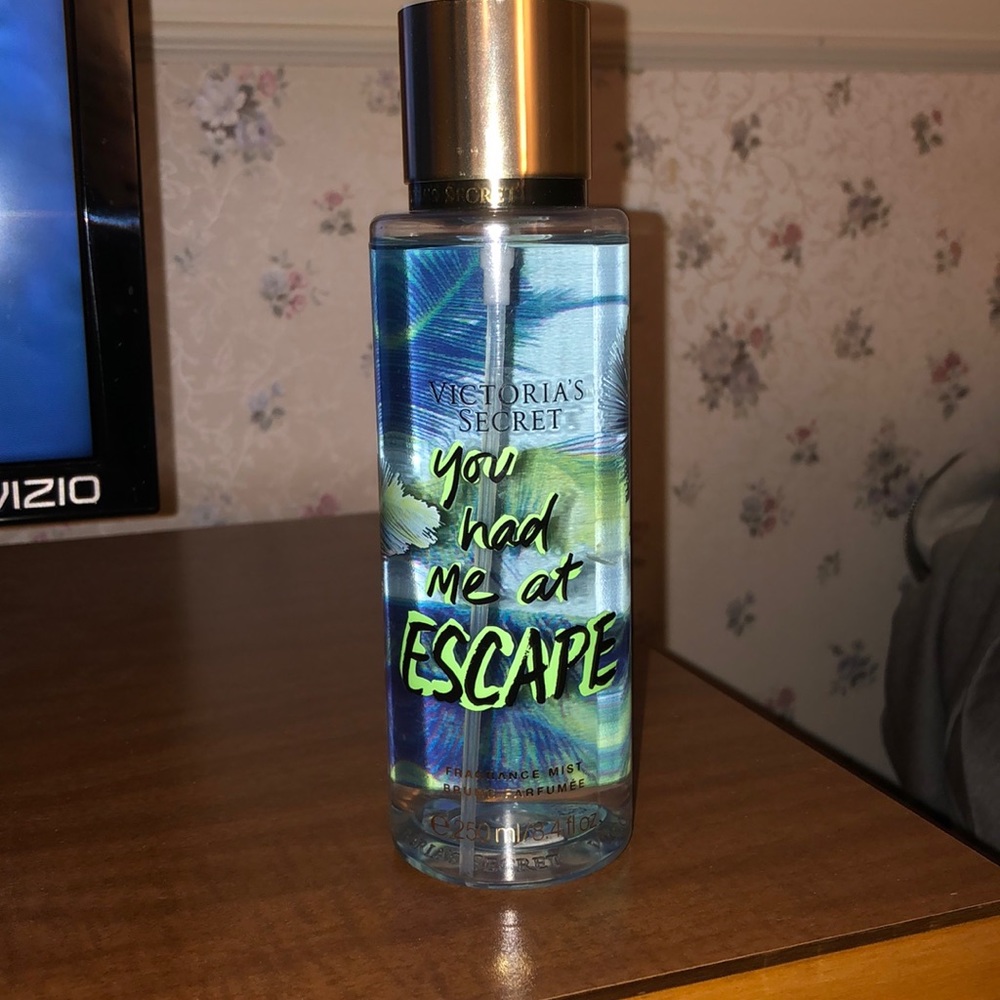 Brand new VS body spray.